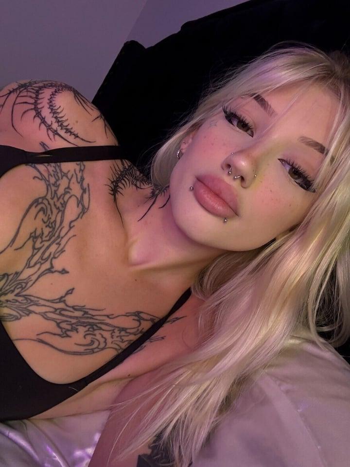 lexi ( ˘ ᵕ ˘♡)˚๐*˟ ♡ profile picture