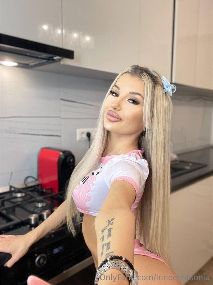 Sonia profile picture
