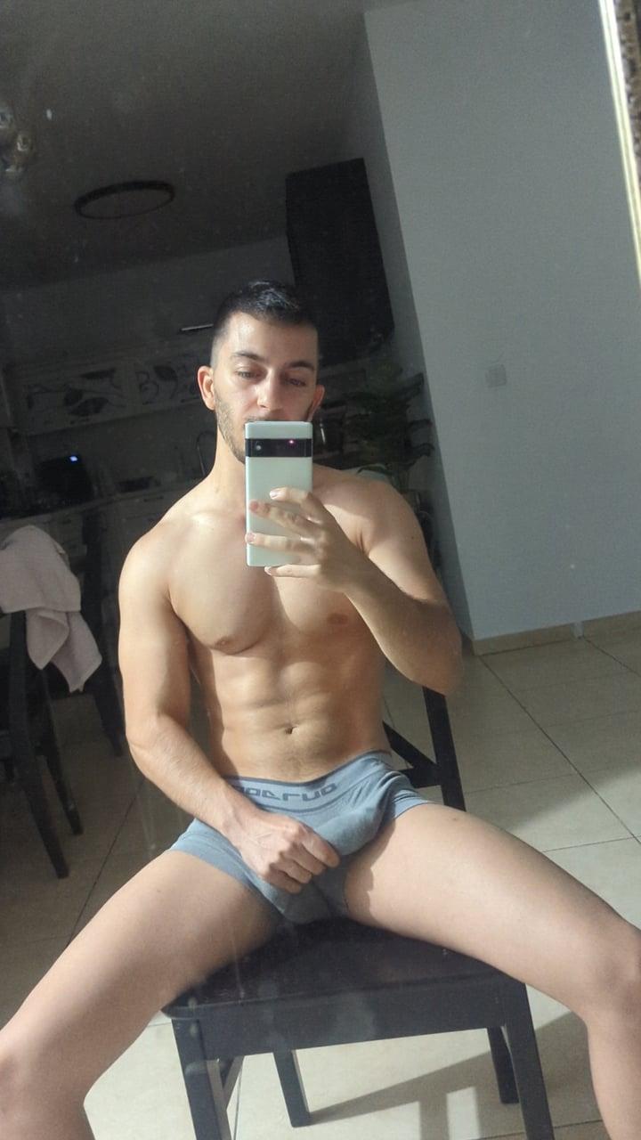 Israelihotboy profile picture
