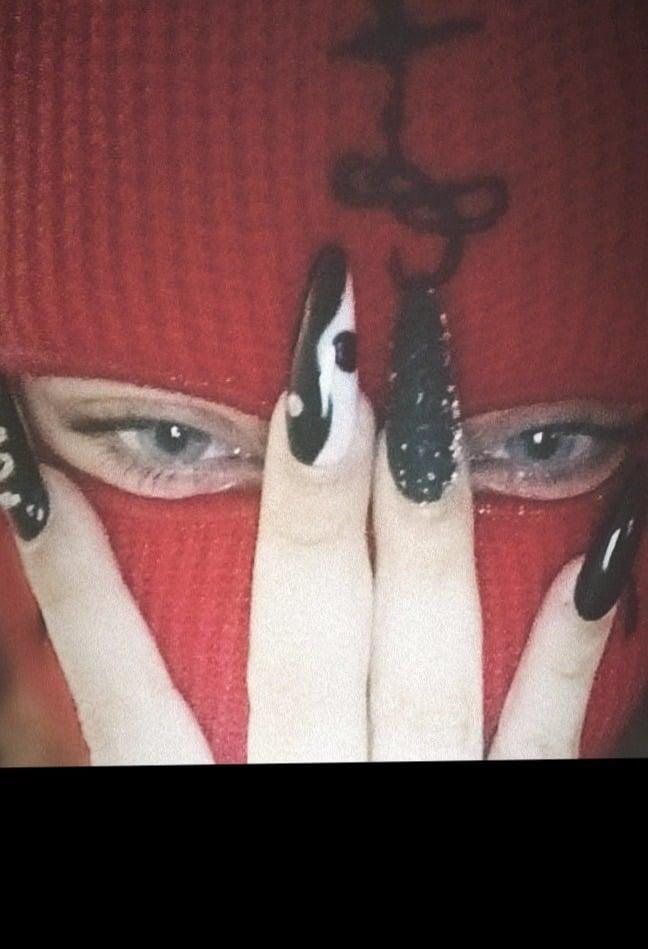 Itsmelolaplus profile picture