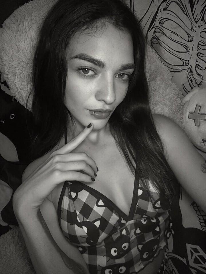 Ivyravenn 🕷️ profile picture