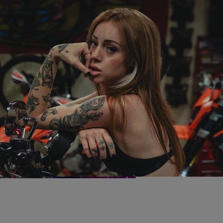 Jadesunglow profile picture