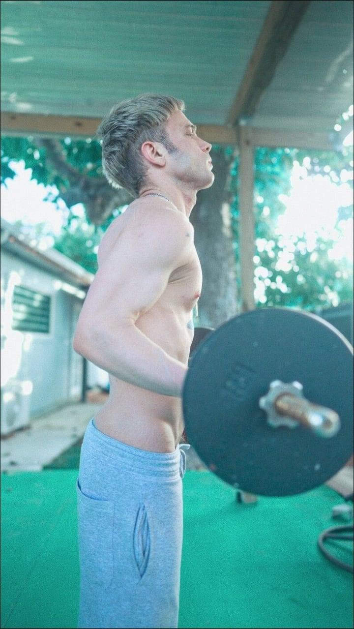 Joelpoe profile picture