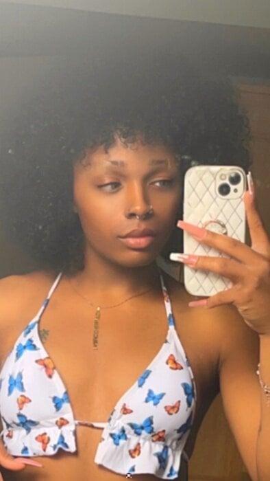 Kamille97 profile picture