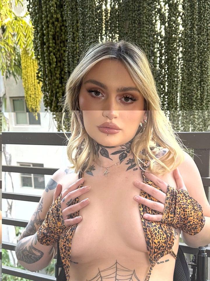 Karleexrosee profile picture