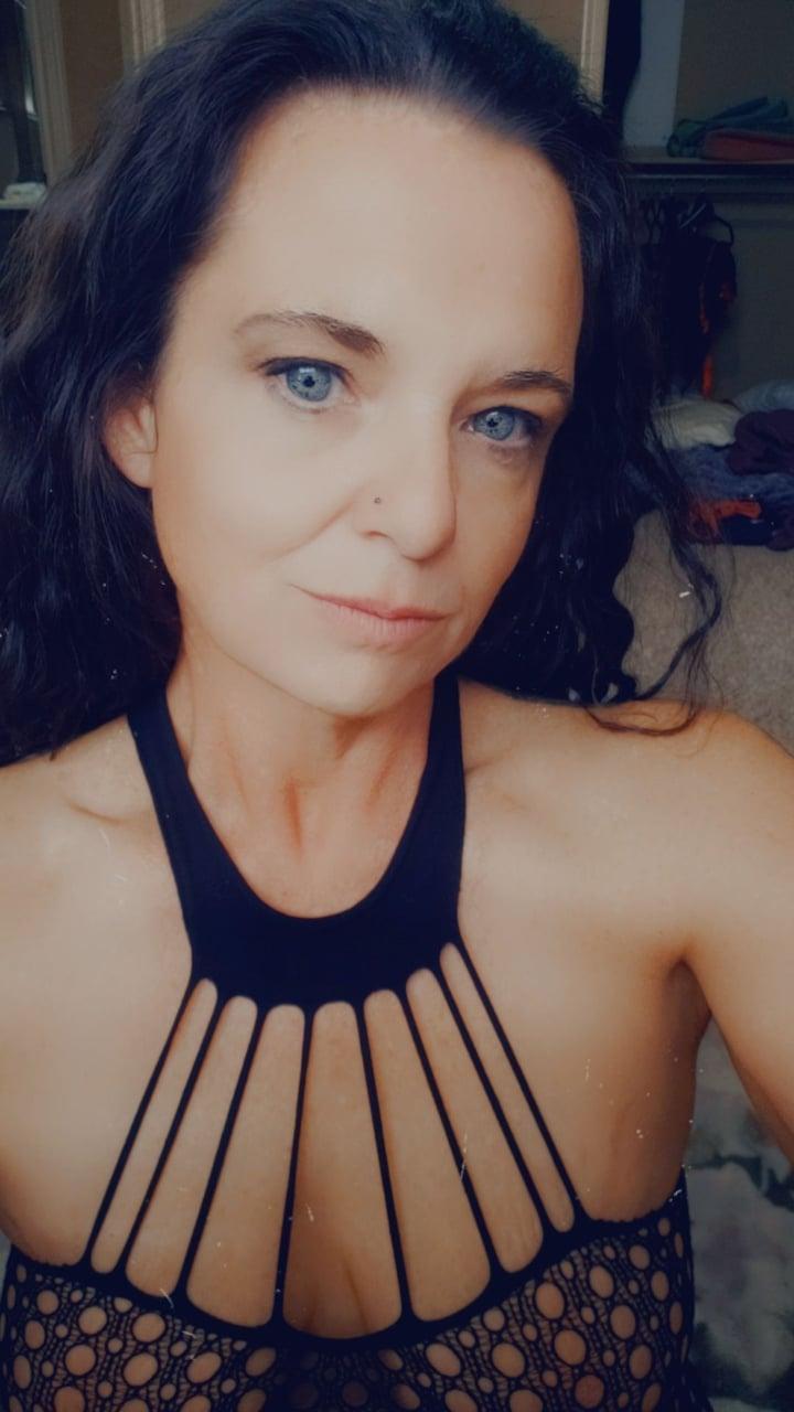 KELLY KENNEDY profile picture