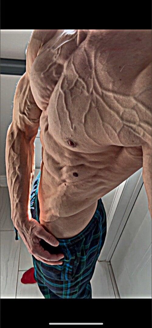 Kingofshredz profile picture