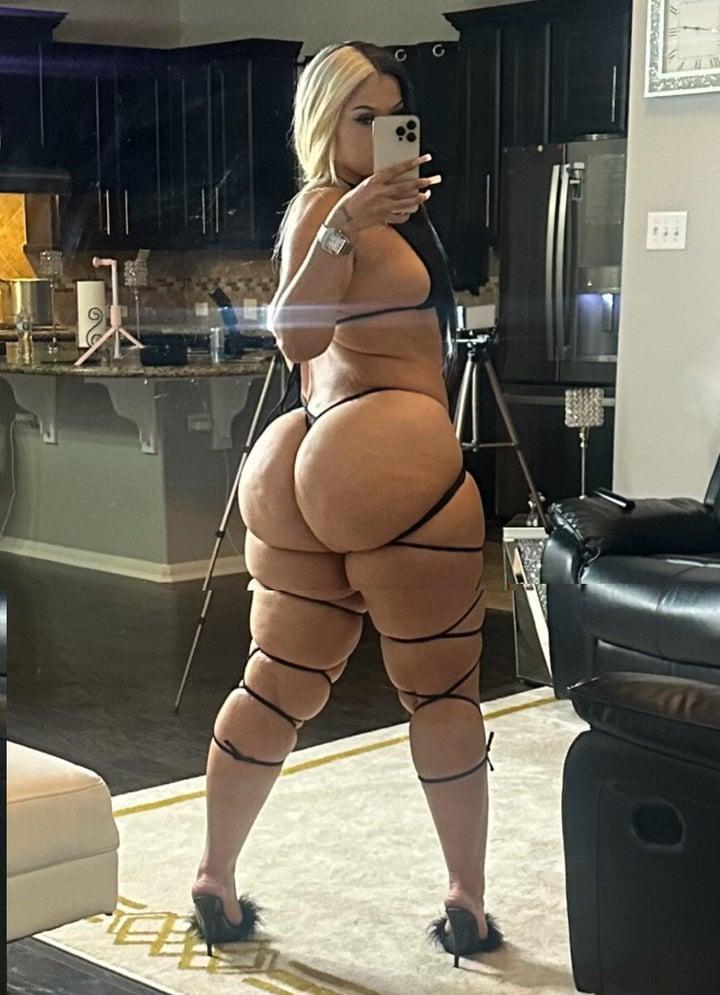 Kyralaced profile picture