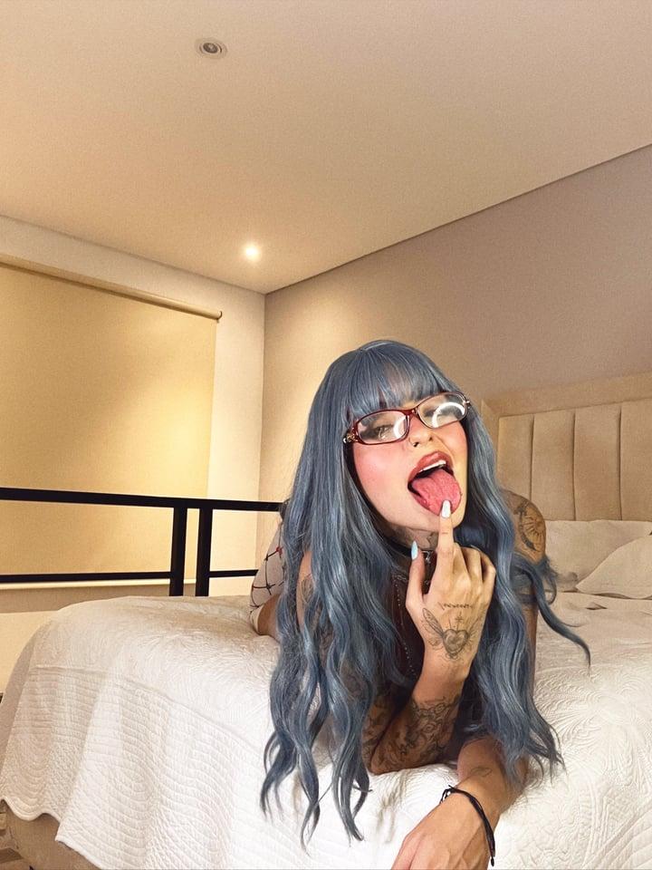 𝕍𝕒𝕝 | La Otacosteña 🫧🍼 profile picture