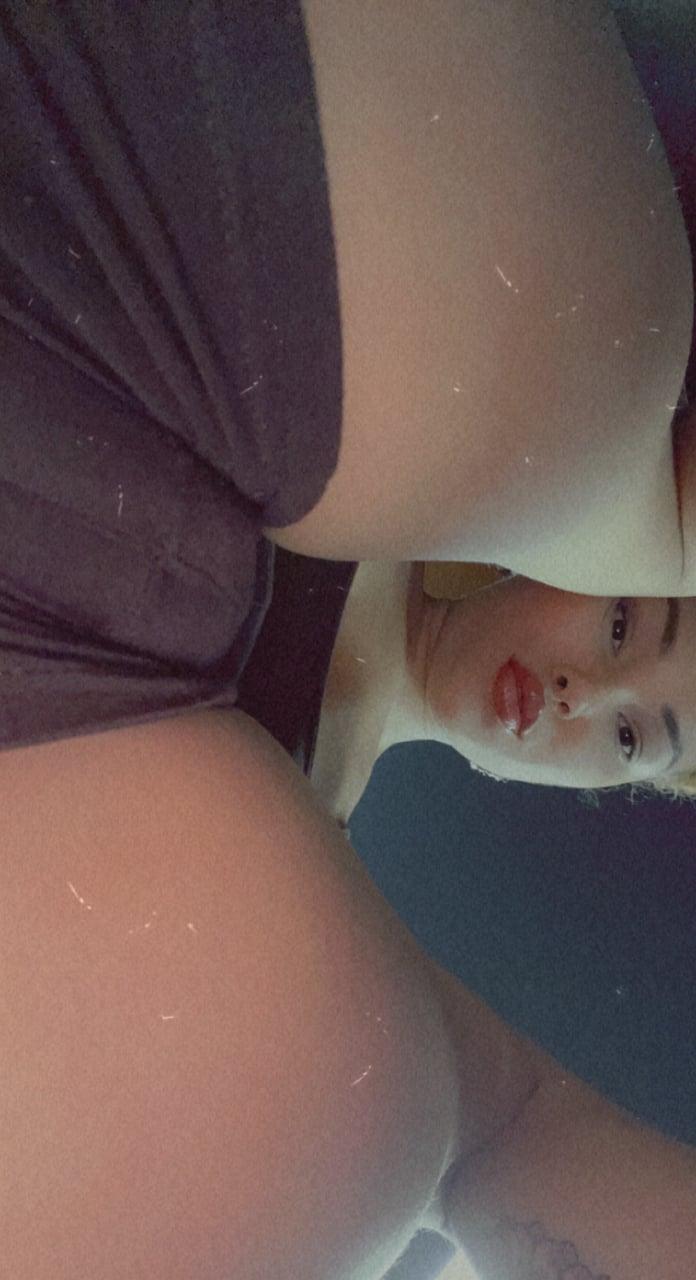 Lesbianhippy profile picture