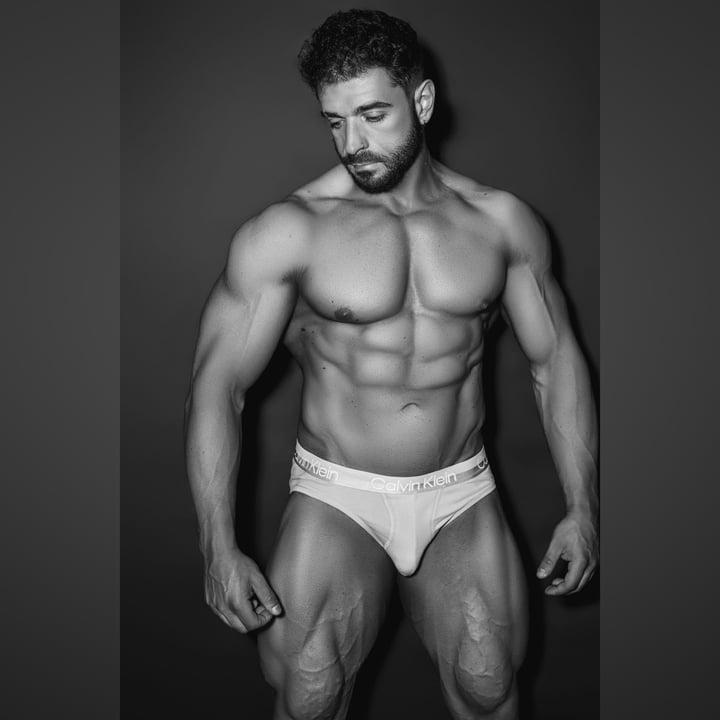 Lewis Adams profile picture