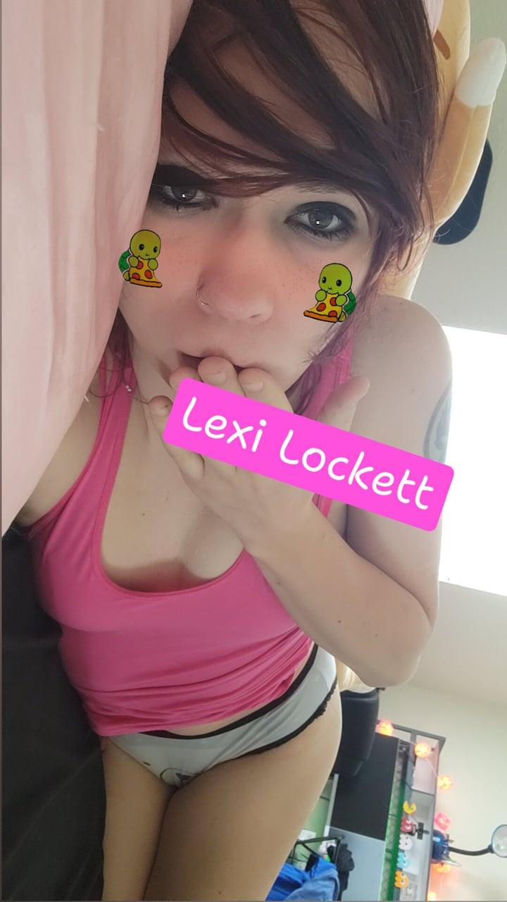 Lexilockett profile picture