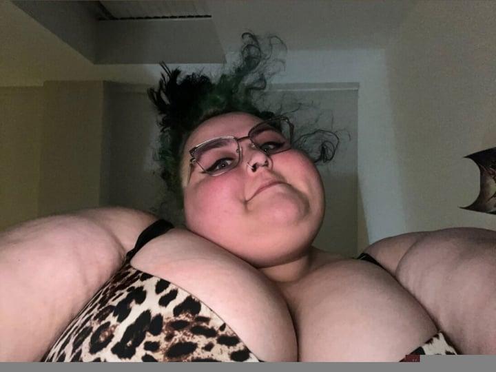 Lifeisawildflower profile picture