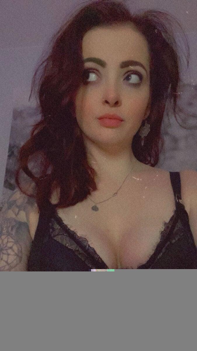 Lilredrowan profile picture