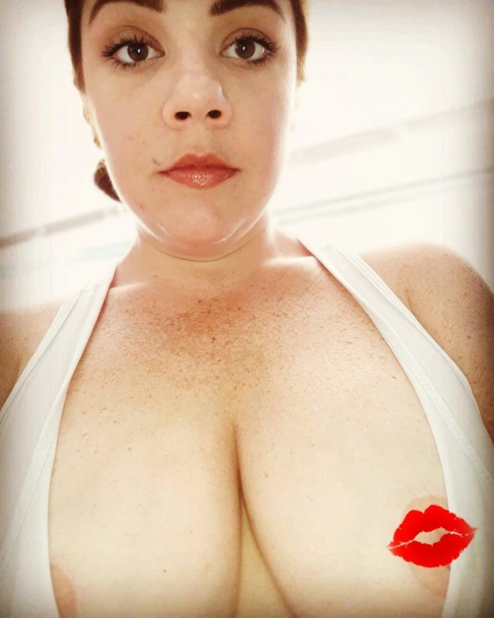 Lilyluxx8 profile picture