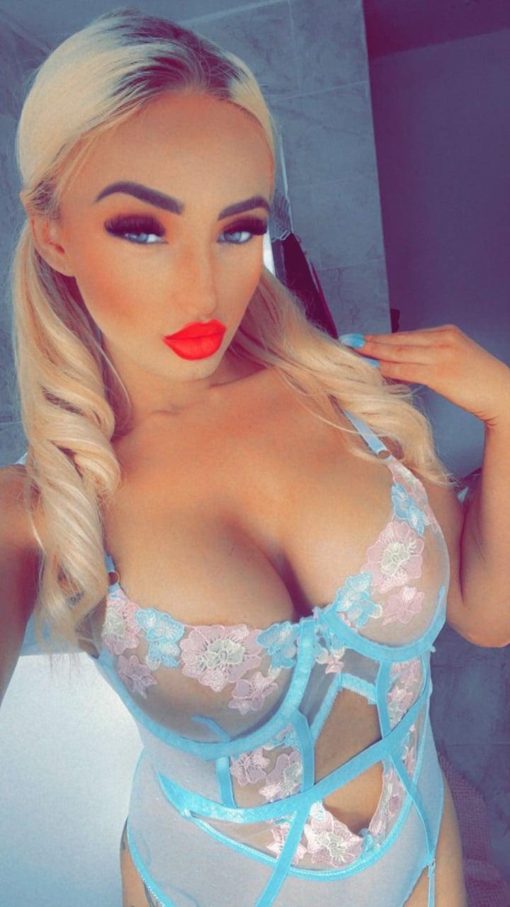 Lottiewhitex profile picture