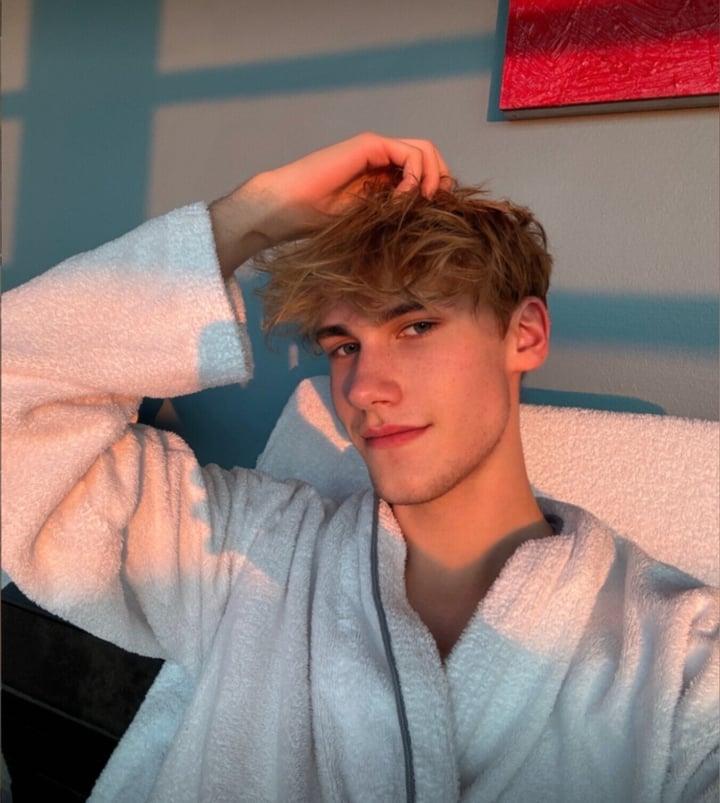 Luca profile picture