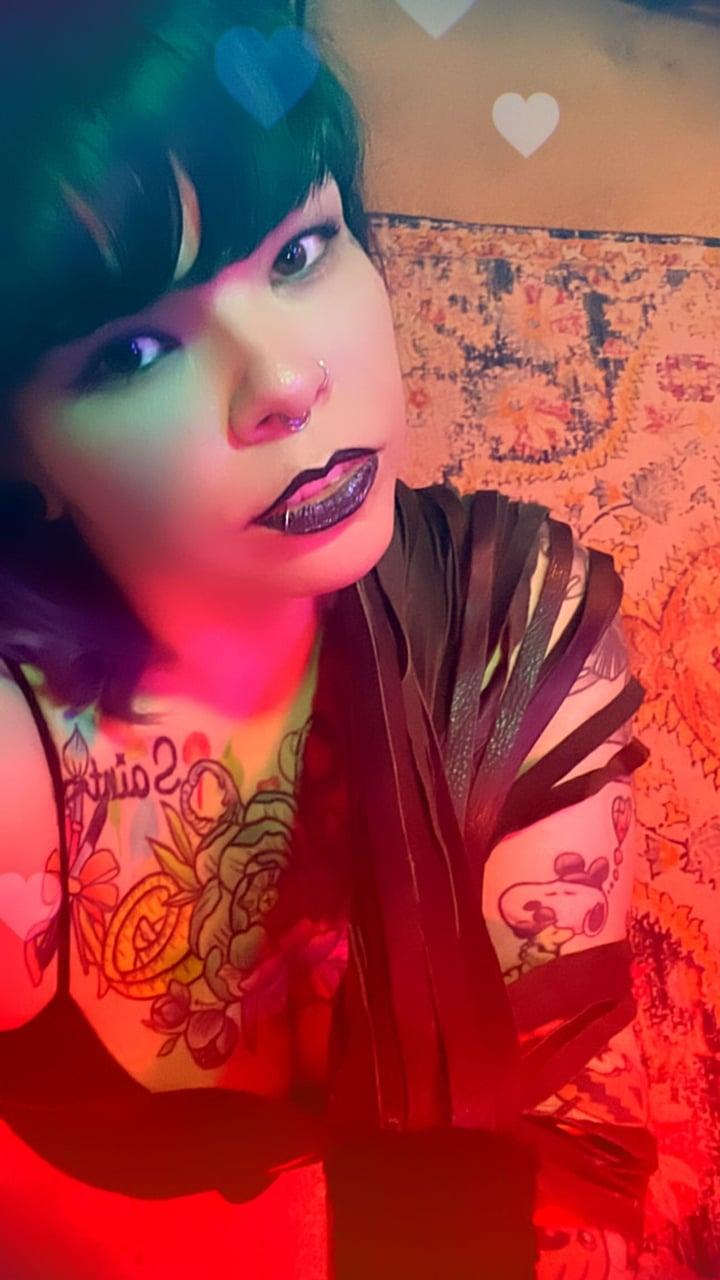 Lunaceleste13 profile picture