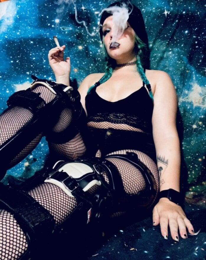 Lustycyborg profile picture