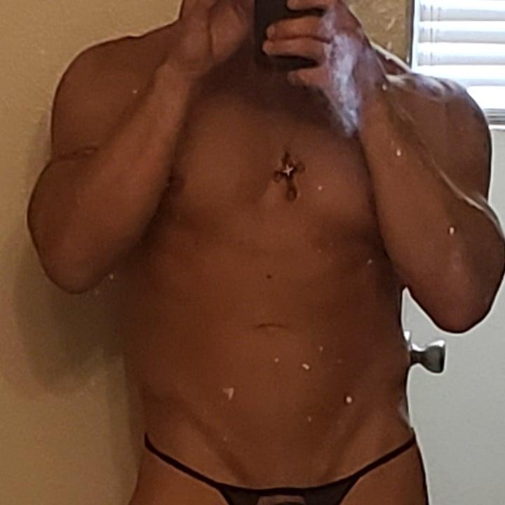 Luvs2cumm69 profile picture