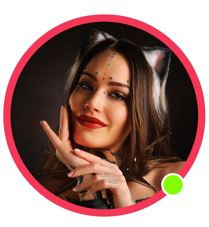 Lyra Veyra profile picture
