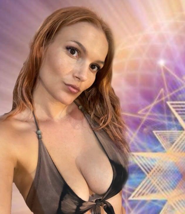 mary profile picture