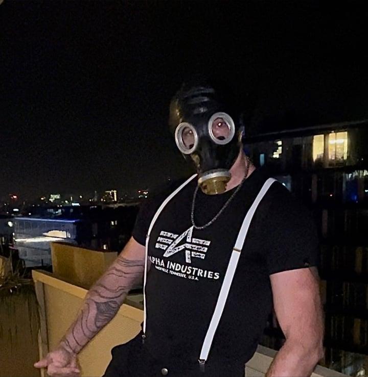 MASKED SKINHEAD profile picture