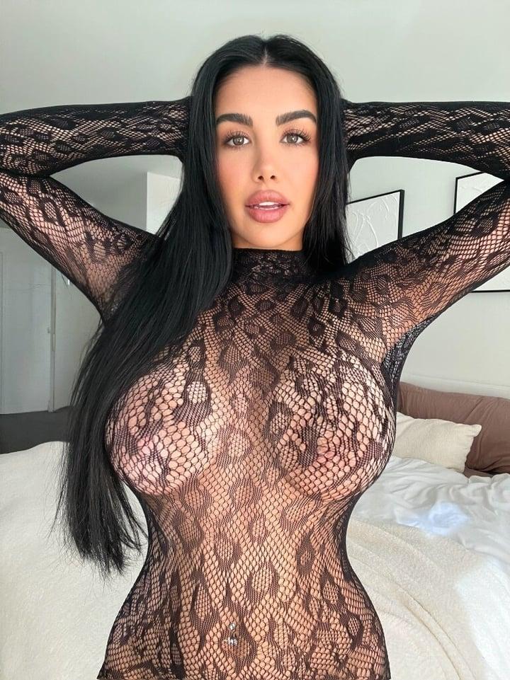 Mia Falls profile picture