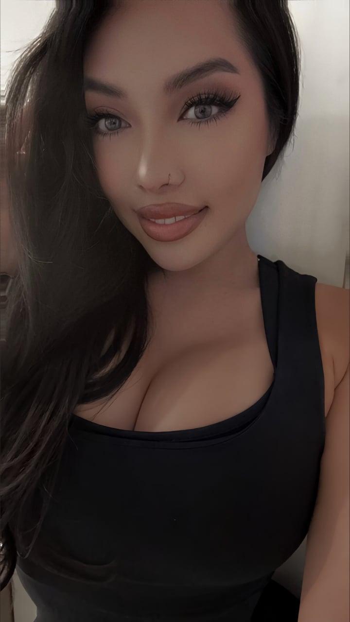 Mia Pearl profile picture