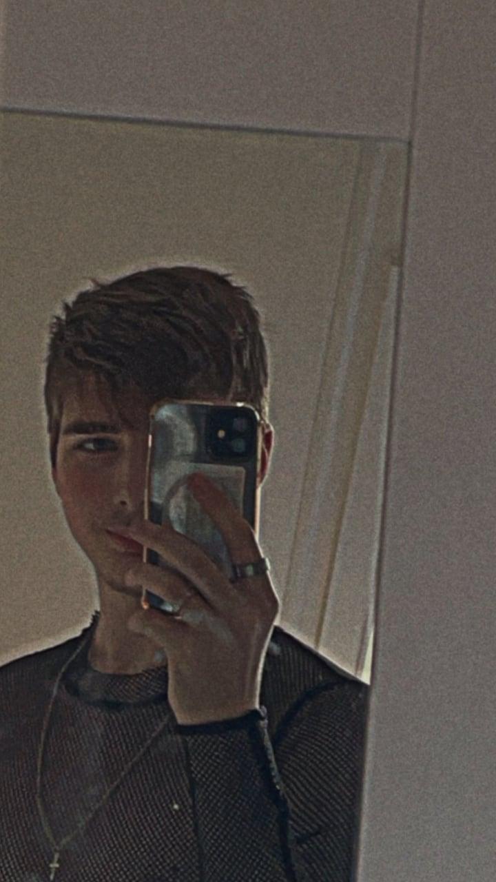 Miroslot profile picture