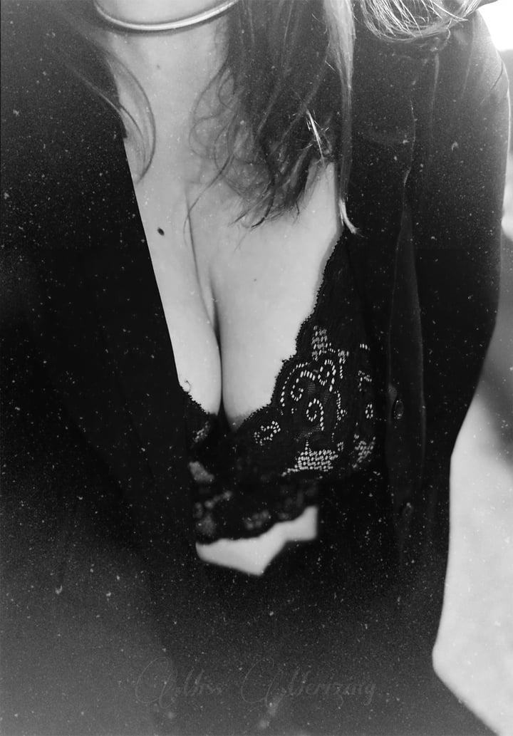 Miss Mesmerizing profile picture