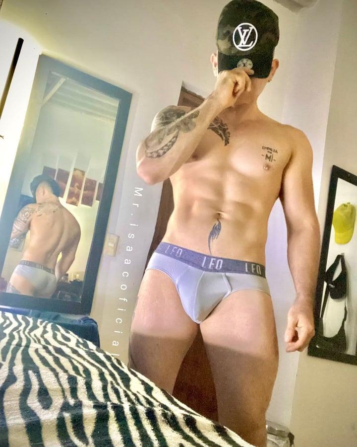 Mrisaacoficial profile picture