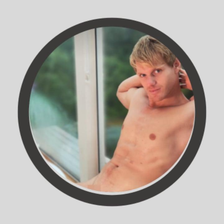 MrPussyLicking profile picture
