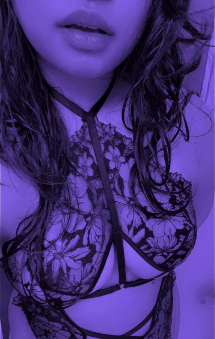 Mrs. Valerie R. profile picture