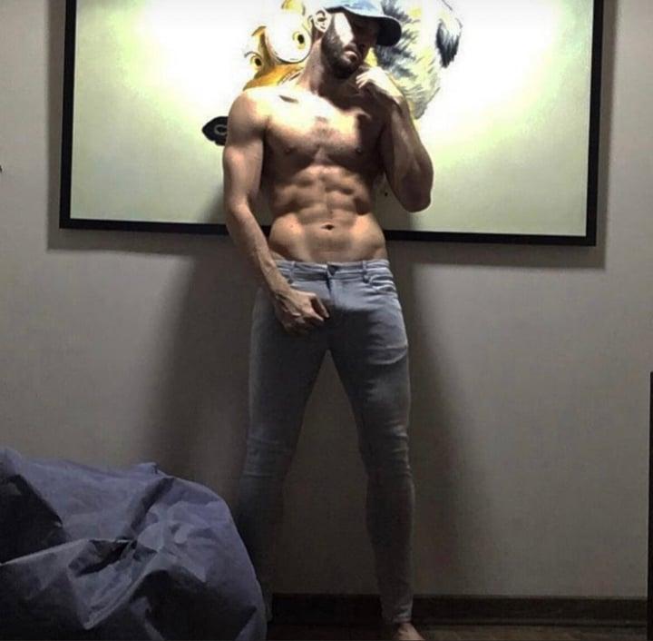 Nakedgamervip profile picture