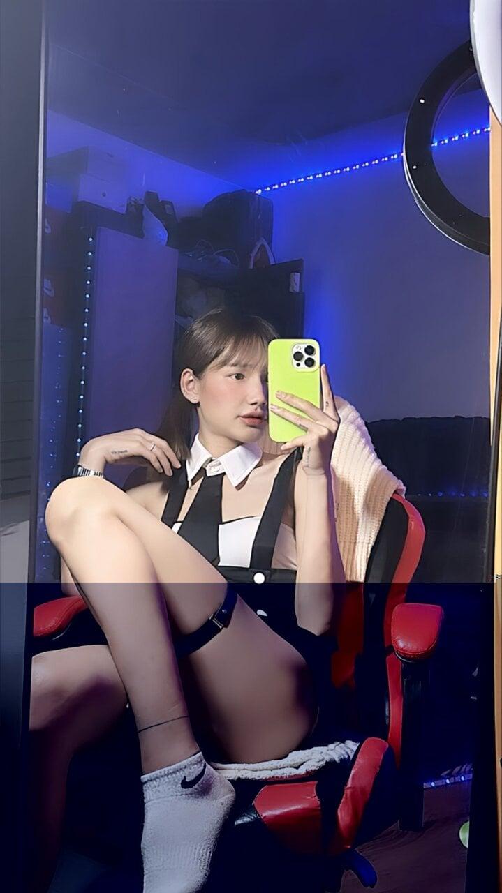 Nany2002003 profile picture