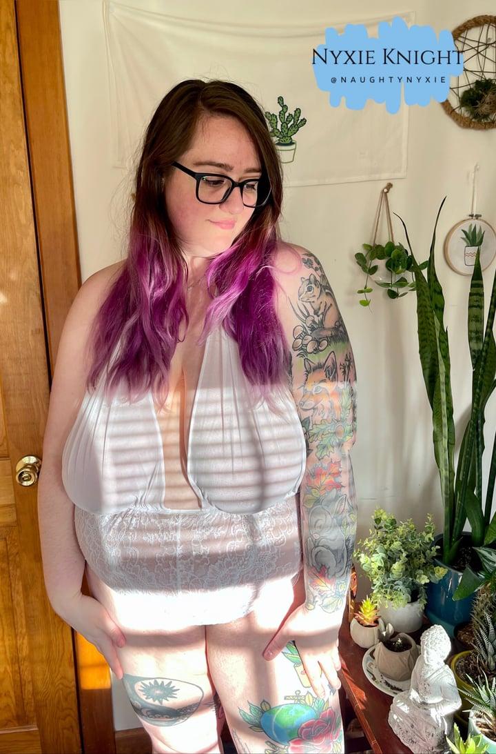 Naughtynyxie profile picture