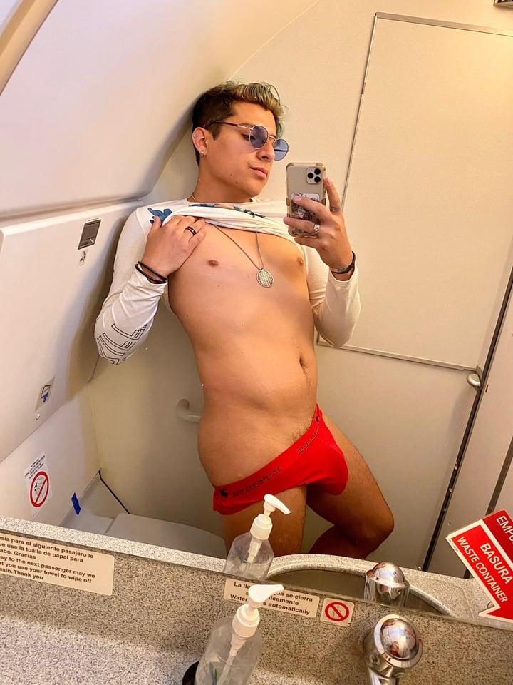 Navielr profile picture