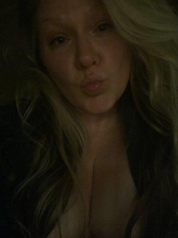 Nerdygirly38 profile picture