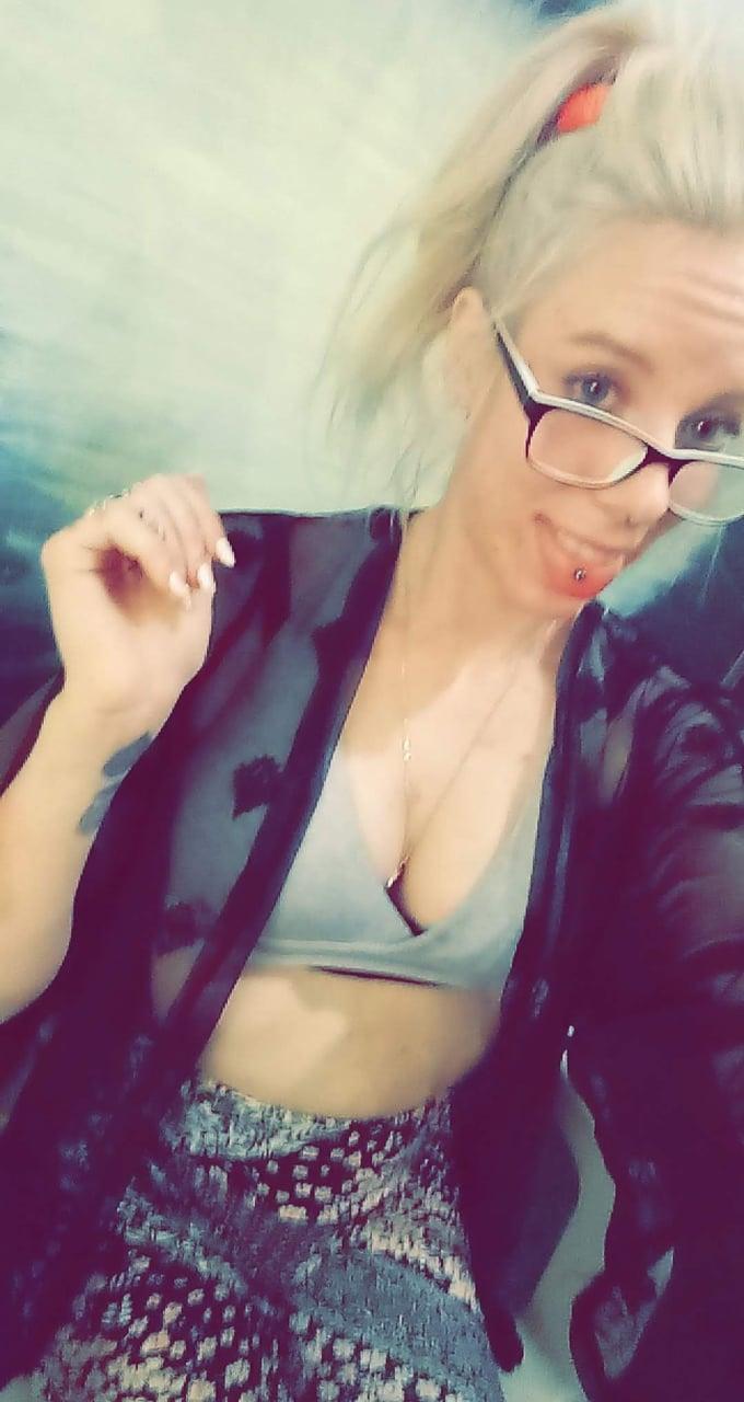 Nicholle Evol profile picture