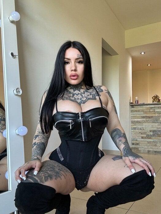 Nicolegoddes profile picture