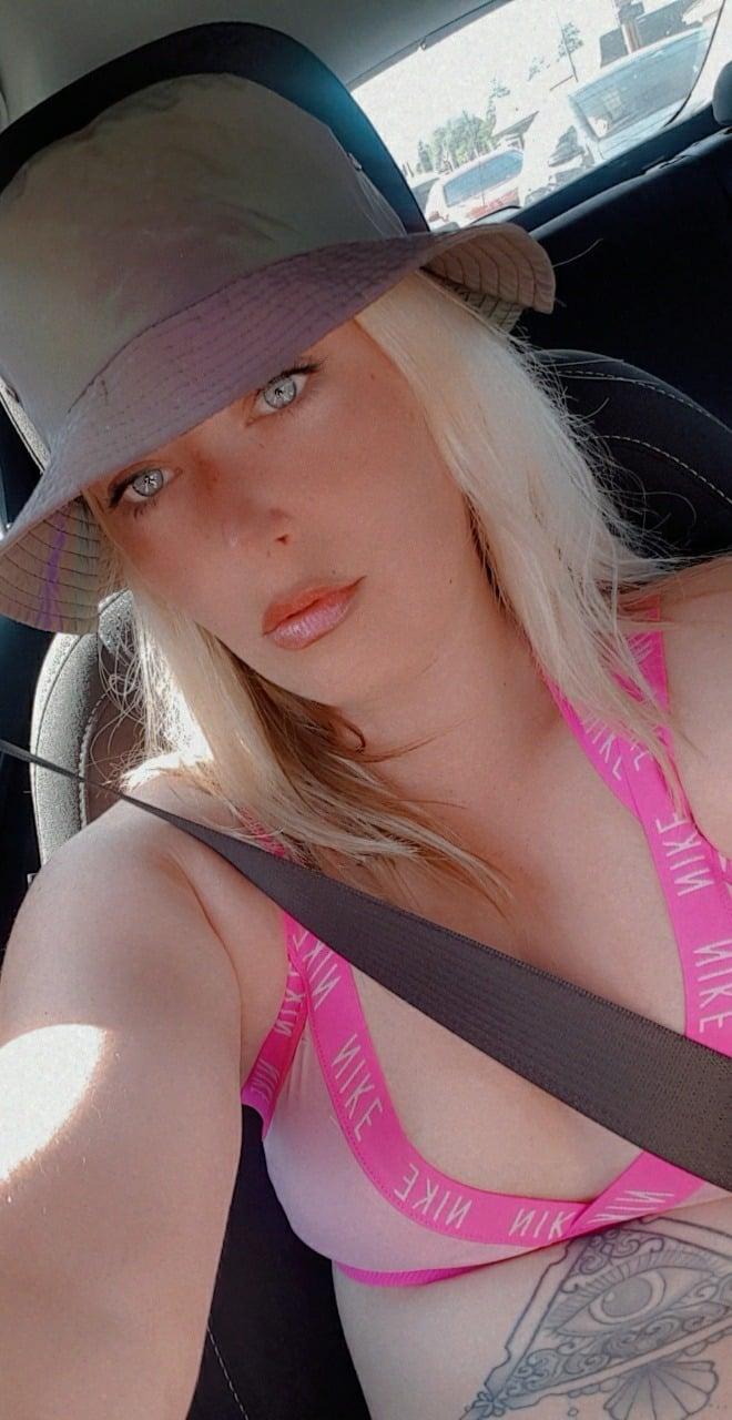 Ninakitana profile picture