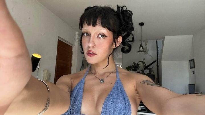 Gwen profile picture