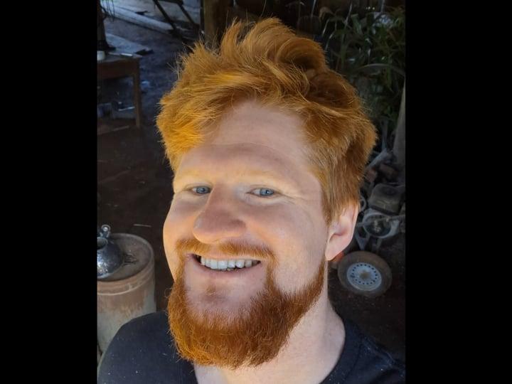 Viny the orange profile picture