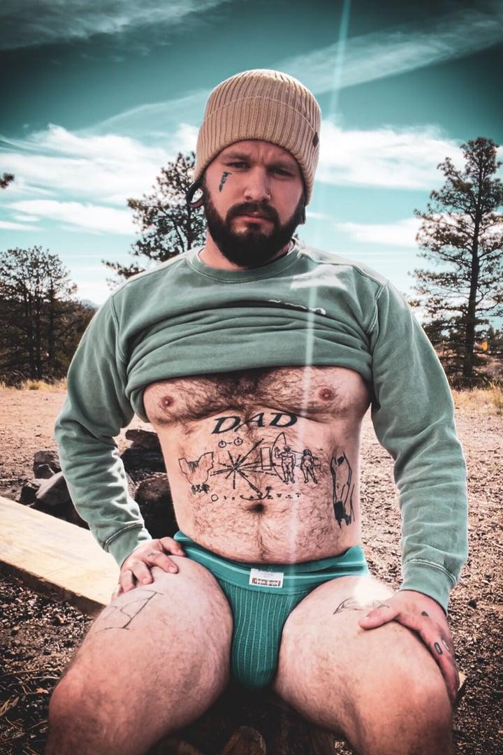 P0nyb0yyy profile picture