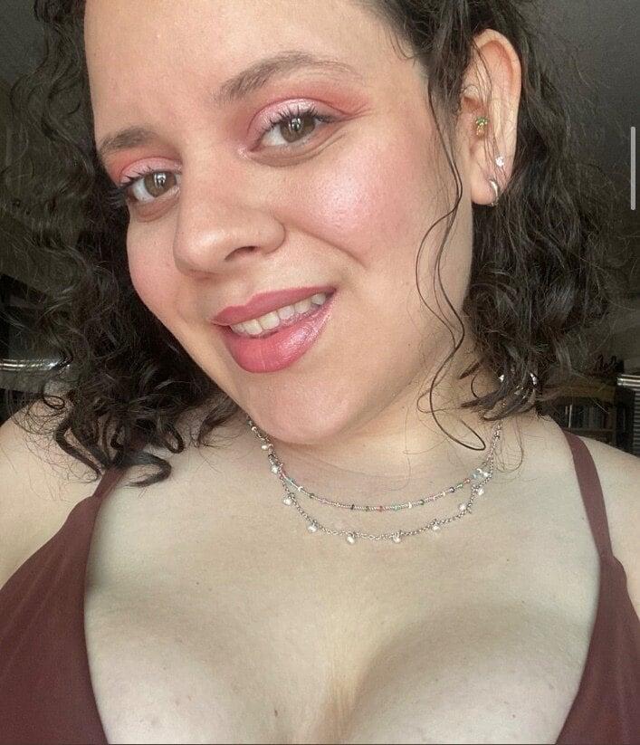 Peach Pie x Honey profile picture