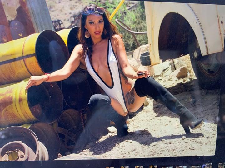 Poisen profile picture