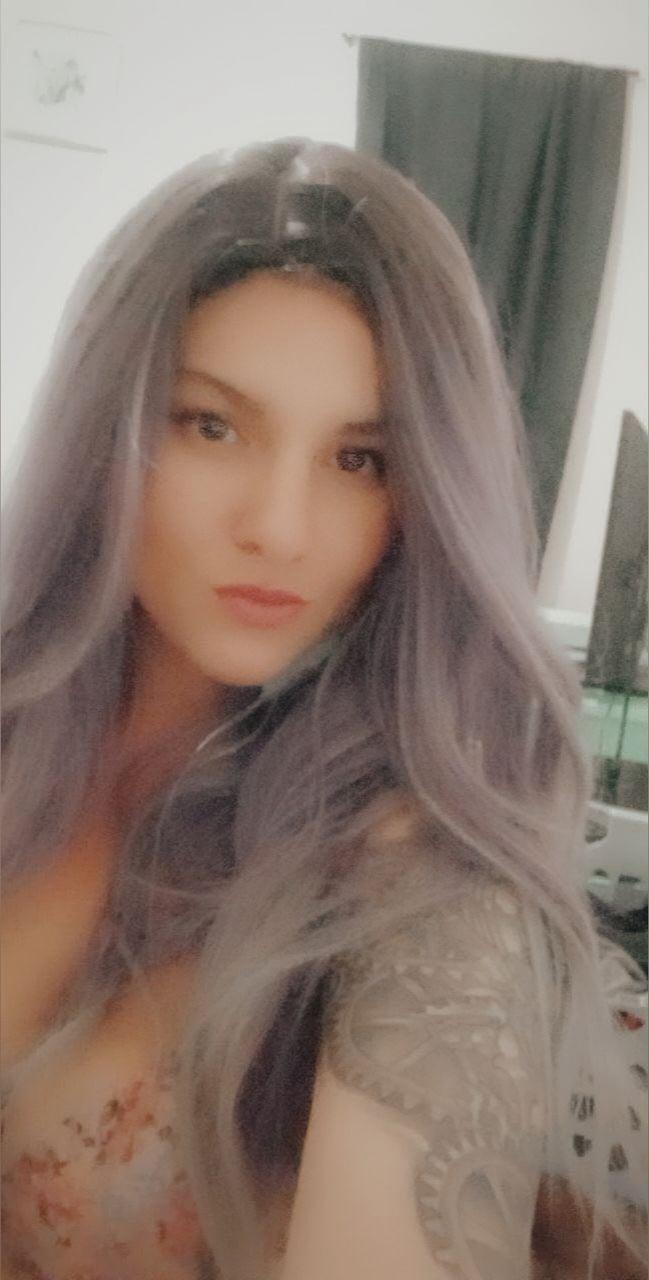 PregnantBlonde profile picture