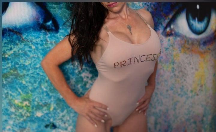 Princesspurelux profile picture