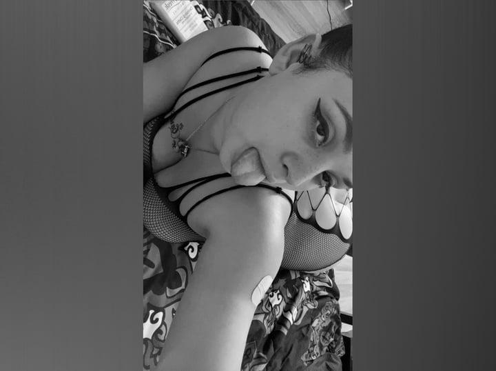 Hippygirl_420 profile picture